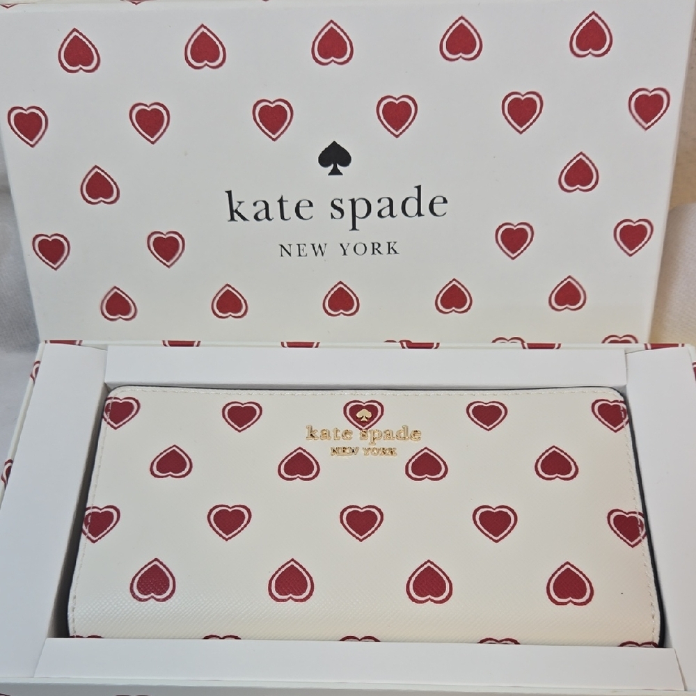 NEW Kate Spade Heart Pattern Wallet in White and Red